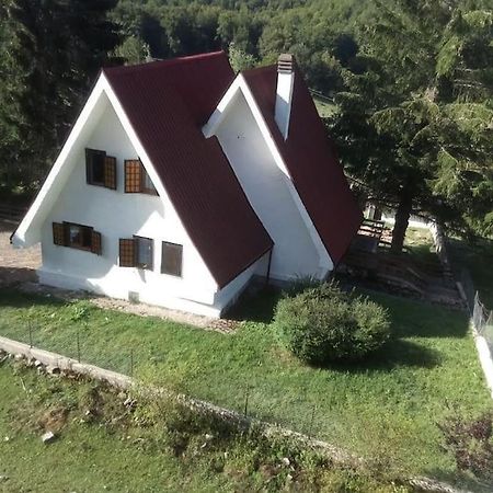 Chalet Edelweiss Marsia-Tagliacozzo 1500Mt Villa Luaran gambar